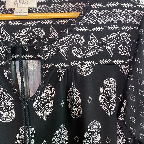Style & Co Black & White Floral Print Tunic Small - Picture 6 of 10
